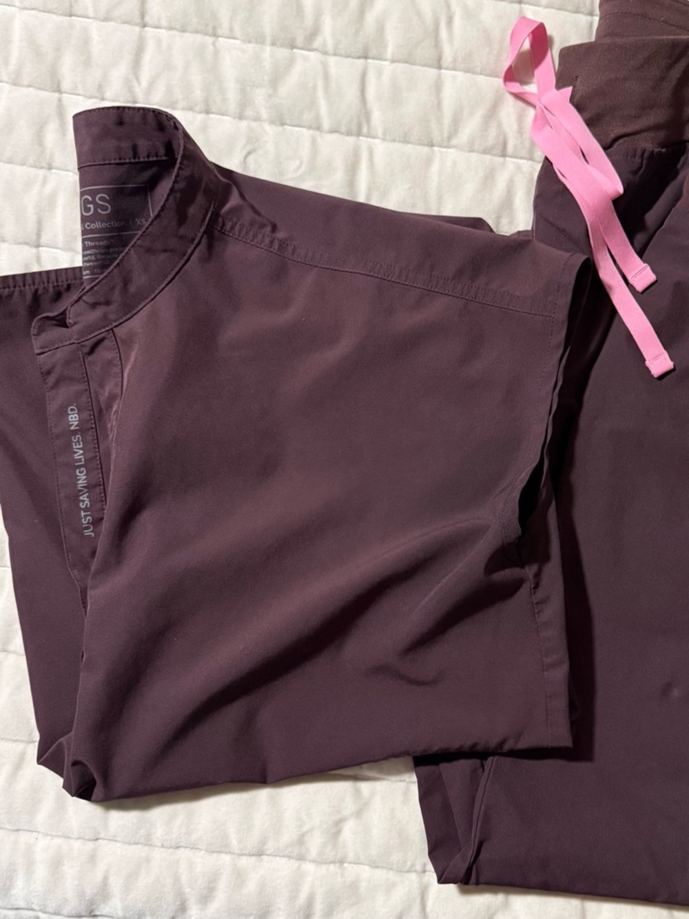 FIGS matching scrub set